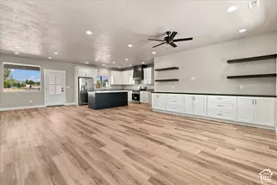 60 W 725 N, Central Valley, UT 84754 - Photo 3