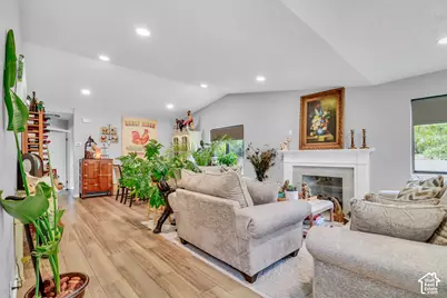1106 E Brigadoon Ct S, Holladay, UT 84117 - Photo 7