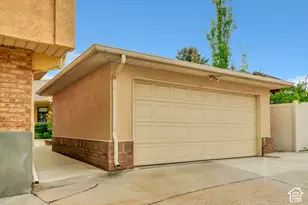 1106 E Brigadoon Ct S, Holladay, UT 84117 - Photo 27