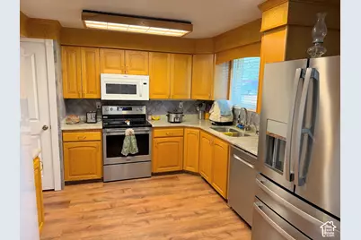 3234 W 7545 S, West Jordan, UT 84084 - Photo 9