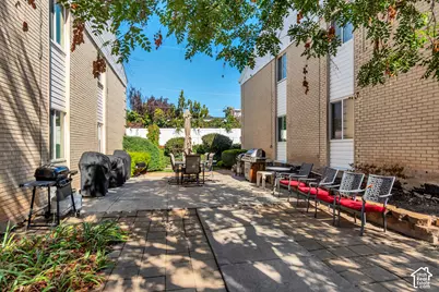 2273 E Tara Lane Ln #8, Holladay, UT 84117 - Photo 3