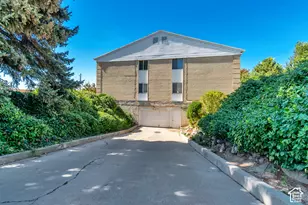 2273 E Tara Ln Ln, Holladay, UT 84117 - Photo 19