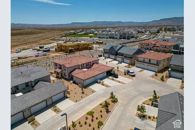 5596 S Carnelian Pkwy W, Saint George, UT 84790 - Photo 35