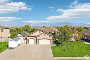 8853 S Tintic Ln, West Jordan, UT 84081 - Photo 43