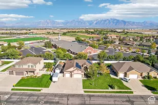 8853 S Tintic Ln, West Jordan, UT 84081 - Photo 53
