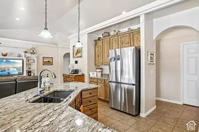8853 S Tintic Ln, West Jordan, UT 84081 - Photo 17
