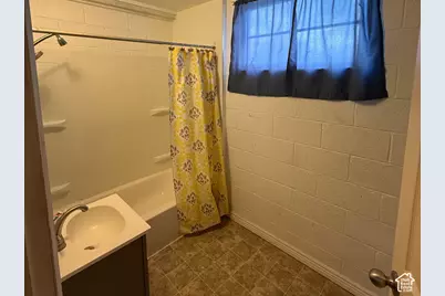 132 Valley Dr, Sunnyside, UT 84539 - Photo 11