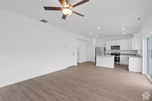 7218 N Oquirrh Ranch Parkway N, Eagle Mountain, UT 84005 - Photo 3