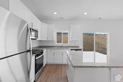 7218 N Oquirrh Ranch Parkway N, Eagle Mountain, UT 84005 - Photo 7