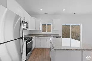 7218 N Oquirrh Ranch Parkway N, Eagle Mountain, UT 84005 - Photo 7