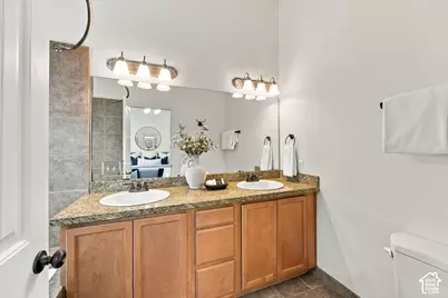 251 E Ailee Ln, Salt Lake City, UT 84107 - Photo 11