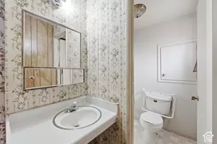 5096 S Jolly St, Taylorsville, UT 84123 - Photo 13