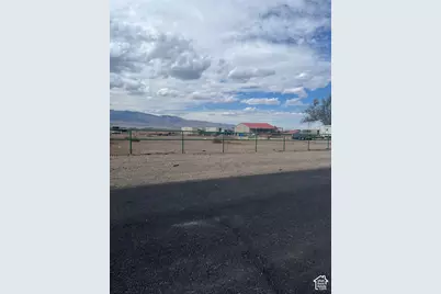 3839 Marshall Rd, Erda, UT 84029 - Photo 3