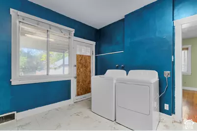 341 E 200 S, Provo, UT 84606 - Photo 11
