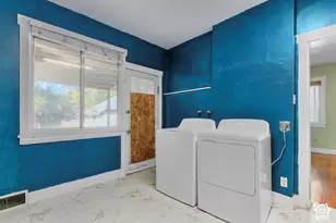 341 E 200 S, Provo, UT 84606 - Photo 11