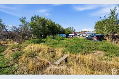 4369 W 3500 S, West Valley, UT 84120 - Photo 33