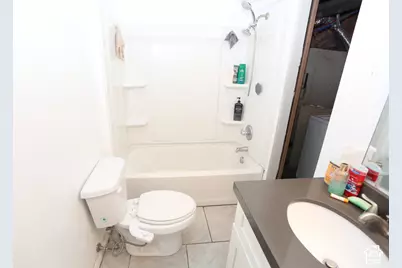 5140 W Milstead Ln, Salt Lake City, UT 84118 - Photo 13