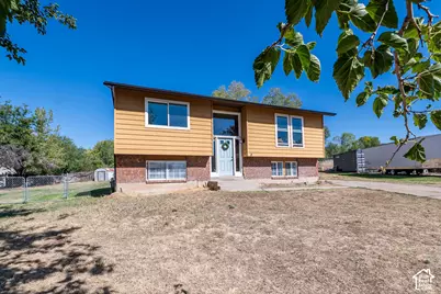 2804 W 4925 S, Roy, UT 84067 - Photo 3