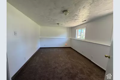 1216 S Birch Ave, Roosevelt, UT 84066 - Photo 11