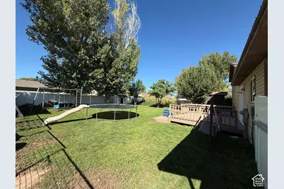 1216 S Birch Ave, Roosevelt, UT 84066 - Photo 3