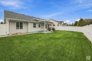 2212 Craig Ln, Syracuse, UT 84075 - Photo 29