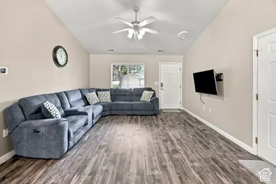 2212 Craig Ln, Syracuse, UT 84075 - Photo 13
