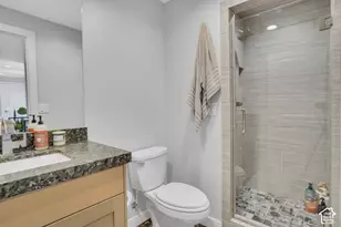 2505 E Robidoux Rd, Sandy, UT 84093 - Photo 45