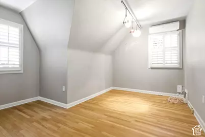 1049 S Military Dr E, Salt Lake City, UT 84105 - Photo 15