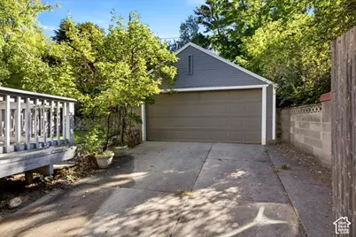 1049 S Military Dr E, Salt Lake City, UT 84105 - Photo 27