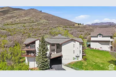 1041 W Grindelwald Ct #R5, Midway, UT 84049 - Photo 5