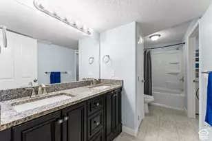 178 E Olive Berry Ln, Draper, UT 84020 - Photo 27