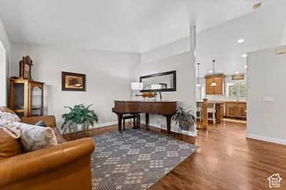 178 E Olive Berry Ln, Draper, UT 84020 - Photo 3