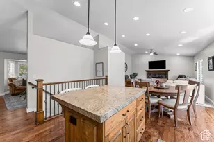 178 E Olive Berry Ln, Draper, UT 84020 - Photo 9