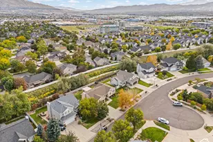 178 E Olive Berry Ln, Draper, UT 84020 - Photo 39