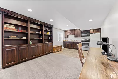 178 E Olive Berry Ln, Draper, UT 84020 - Photo 25