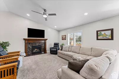 178 E Olive Berry Ln, Draper, UT 84020 - Photo 11