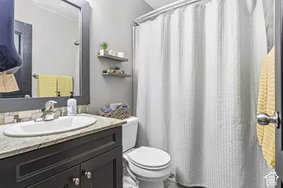 885 W 2310 N, West Bountiful, UT 84087 - Photo 31
