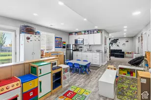 885 W 2310 N, West Bountiful, UT 84087 - Photo 47