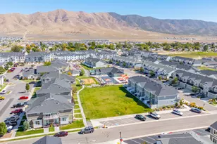 1712 E Fall St, Eagle Mountain, UT 84005 - Photo 29