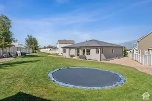 1727 W Packsaddle Circle, Bluffdale, UT 84065 - Photo 37