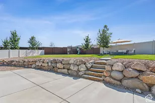 1727 W Packsaddle Circle, Bluffdale, UT 84065 - Photo 33