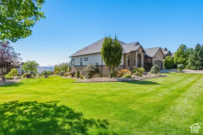 161 E 3725 N, North Ogden, UT 84414 - Photo 3