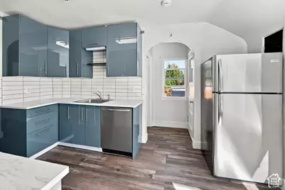 225 W 400 N, Logan, UT 84321 - Photo 9