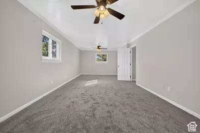 5473 S Walden Wood Cir, Murray, UT 84123 - Photo 13
