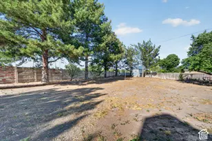5473 S Walden Wood Circle, Murray, UT 84123 - Photo 35