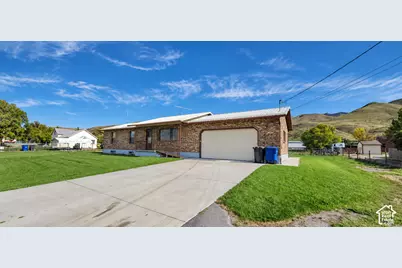 2536 W Old Highway Rd N, Morgan, UT 84050 - Photo 1