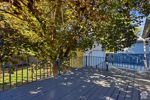 8746 S Gladiator Way, Sandy, UT 84094 - Photo 27