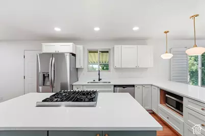 2581 N 2700 E, Layton, UT 84040 - Photo 5