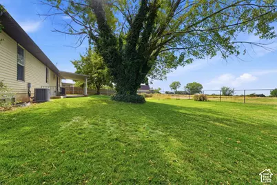 2581 N 2700 E, Layton, UT 84040 - Photo 39