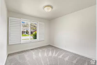 2581 N 2700 E, Layton, UT 84040 - Photo 13